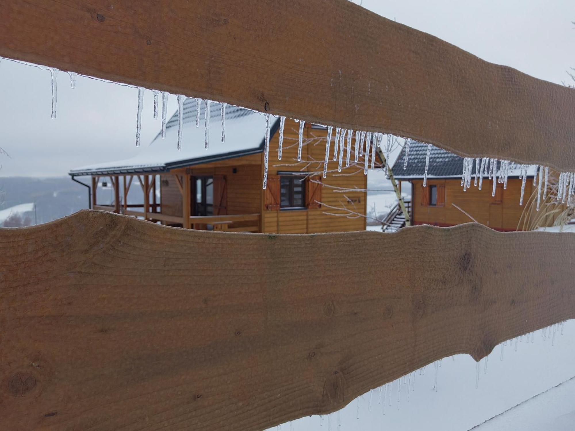 Domki Caloroczne Dlugoszowka Pod Rzeszowem Ruska Bania, Basen Villa Zaborow  Buitenkant foto